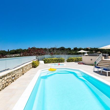 Deluxe Villa Ianthos - Outdoor Hot Tub & Kids Pool Gallos Экстерьер фото