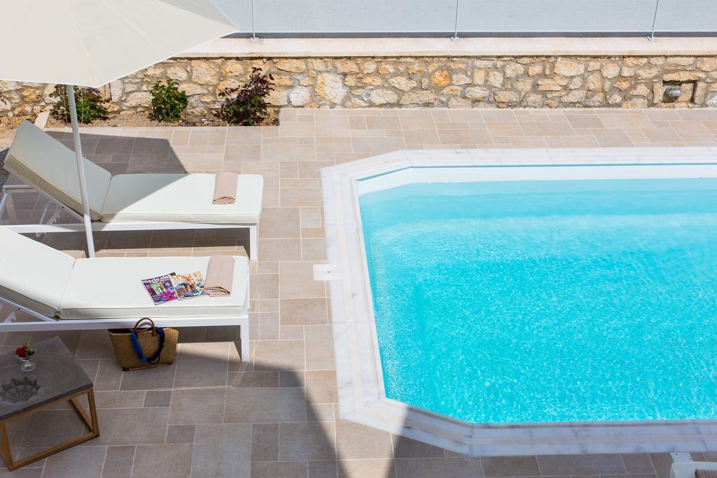 Deluxe Villa Ianthos - Outdoor Hot Tub & Kids Pool Gallos Экстерьер фото