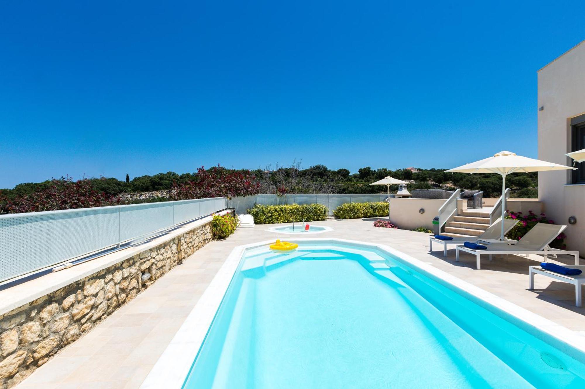 Deluxe Villa Ianthos - Outdoor Hot Tub & Kids Pool Gallos Экстерьер фото